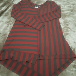 Tru Luxe Long sleeve tunic EUC